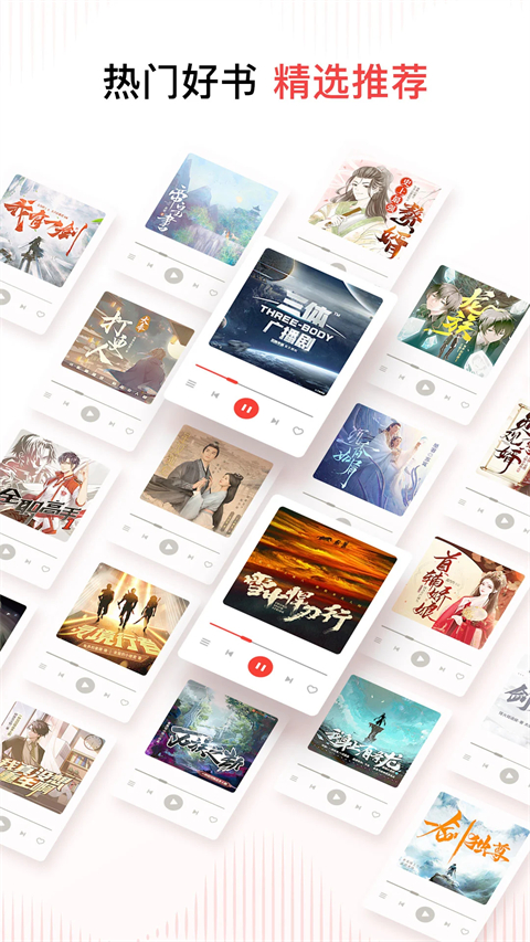 晨雾中若隐若现的法国薰衣草田壁纸